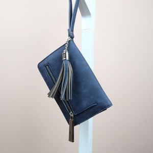 Francesca's Vegan Leather Tassle Wallet